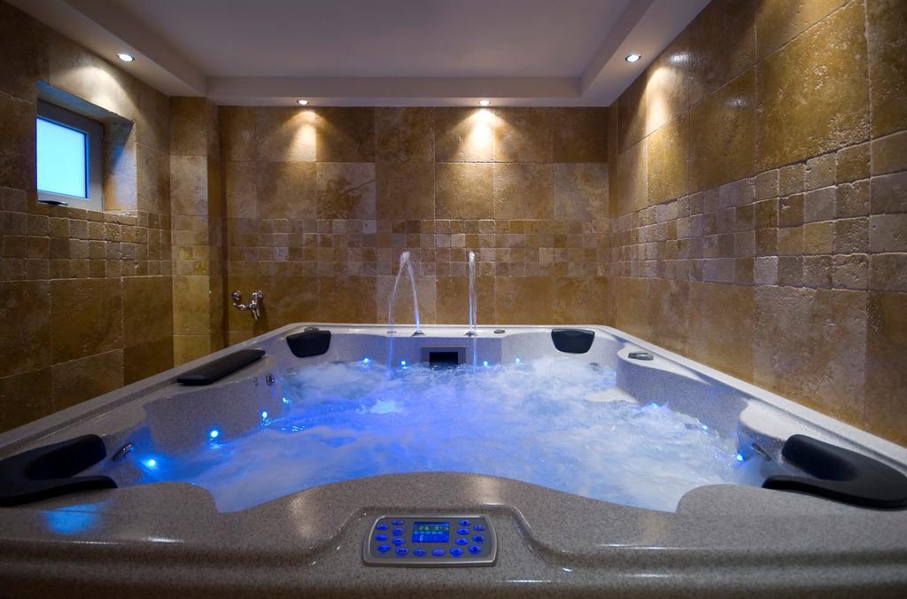 Vila V Lux Apartments Petrovac Luaran gambar