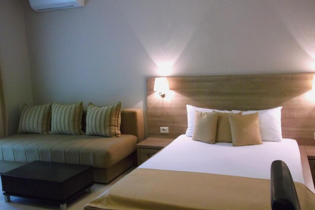 Vila V Lux Apartments Petrovac Luaran gambar