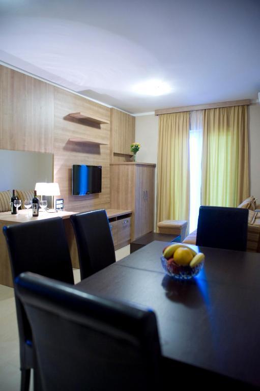 Vila V Lux Apartments Petrovac Bilik gambar